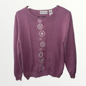 Alfred Dunner Embellished Mauve Sweater Sz M EUC